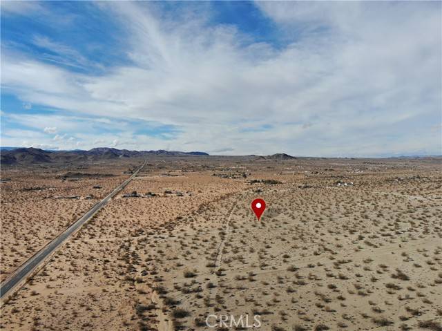 Landers, CA 92285,3 Linn RD