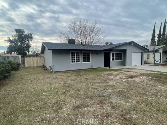 Kerman, CA 93630,14561 W D ST