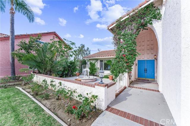 Anaheim Hills, CA 92807,6975 E Rutgers DR