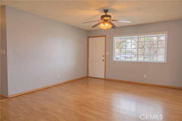 Parlier, CA 93648,130 J ST