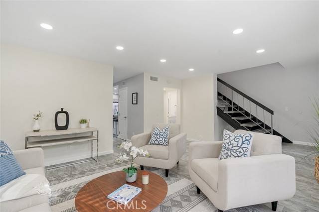 Northridge, CA 91324,9658 Amigo AVE 110