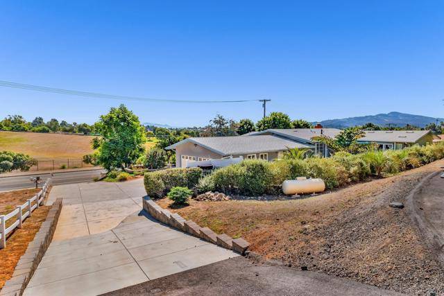 San Marcos, CA 92069,1168 Mulberry DR