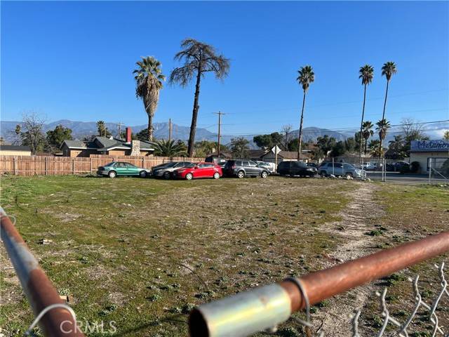 Mentone, CA 92359,0 Mentone BLD