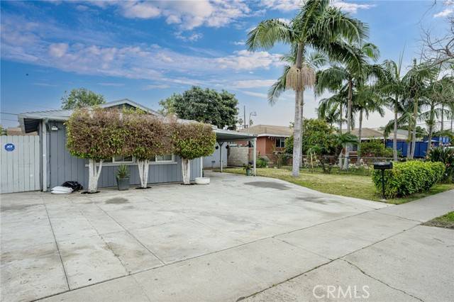 Santa Ana, CA 92703,629 S Townsend ST