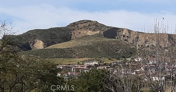 Simi Valley, CA 93063,40 Hanna