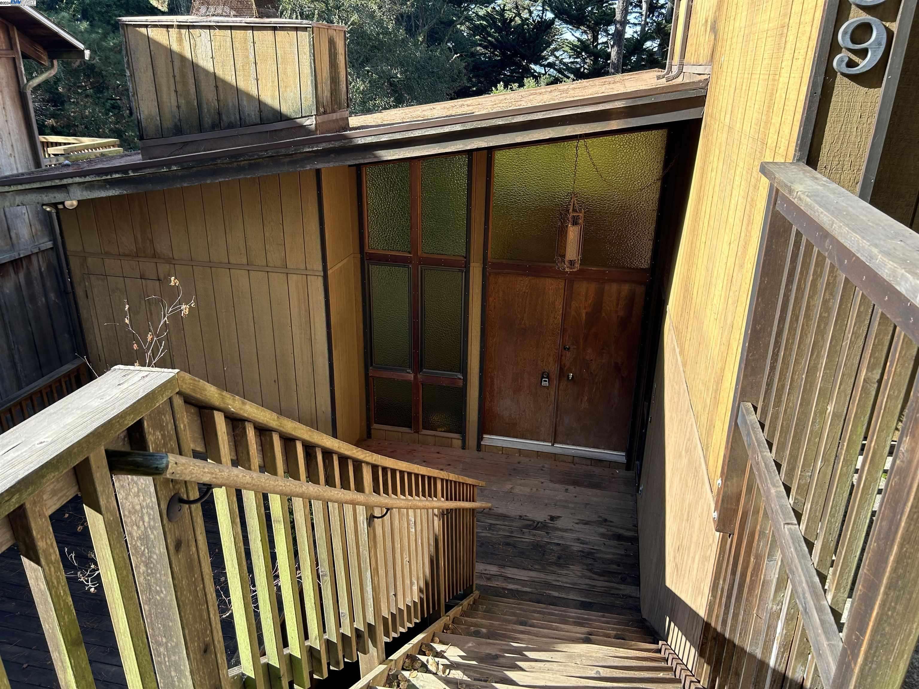 Oakland, CA 94611,6999 Exeter Dr