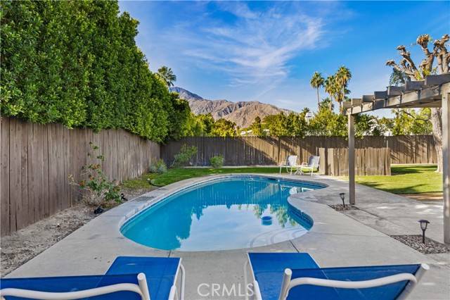 Palm Springs, CA 92262,1485 E Via Escuela