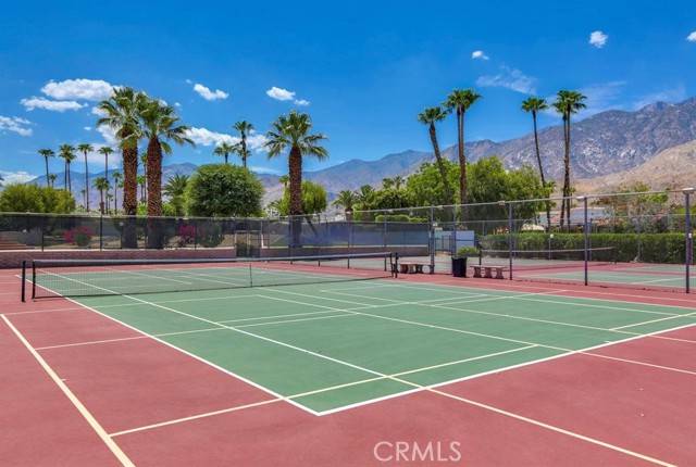 Palm Springs, CA 92264,1655 E Palm Canyon DR 410