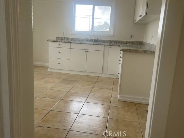 Los Angeles, CA 90003,109 E 95th ST 4