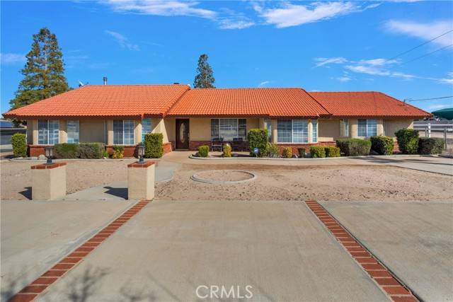 Oak Hills, CA 92344,6465 Columbine RD