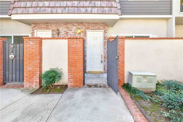 Chatsworth, CA 91311,10201 Mason AVE 137