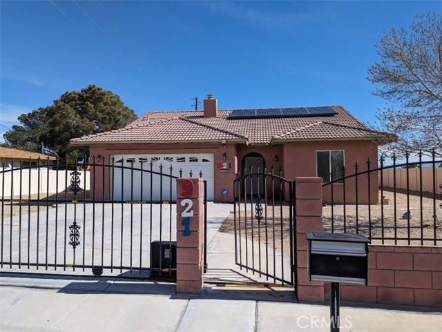 Barstow, CA 92311,921 Purple Sage CT