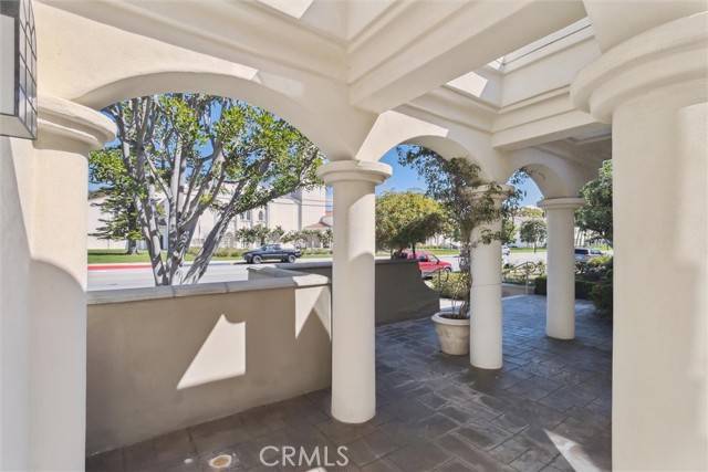 Newport Beach, CA 92663,2101 E 15th ST 7