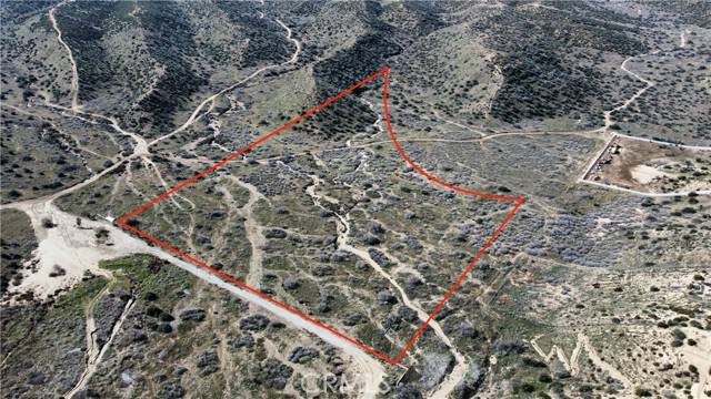 Oak Hills, CA 92344,0 Caliente