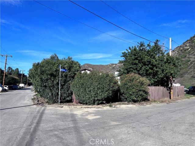 Val Verde, CA 91384,0 Wilson