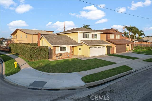 Downey, CA 90240,9321 Brookpark RD