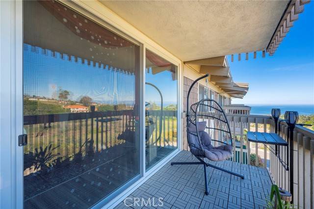 Rancho Palos Verdes, CA 90275,6542 Ocean Crest DR D303