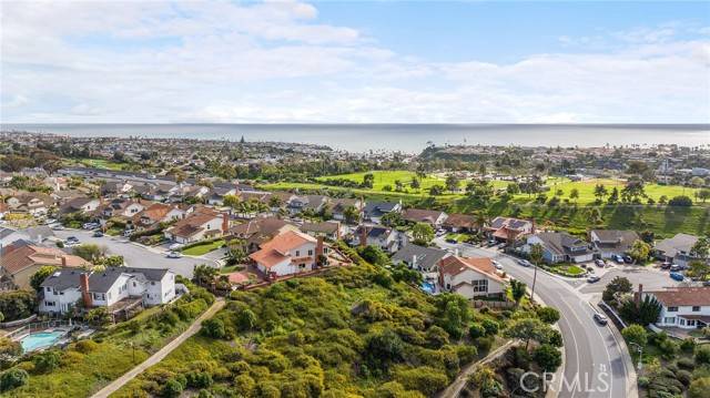 San Clemente, CA 92673,523 Calle Baranda