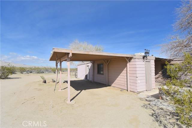 Lucerne Valley, CA 92356,30389 Sutter RD