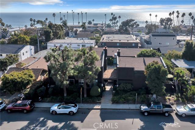 Laguna Beach, CA 92651,335 Cypress DR