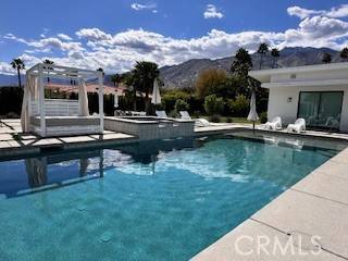 Palm Springs, CA 92262,723 E Vereda Sur