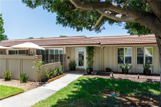 Laguna Woods, CA 92637,3103 Via Serena A