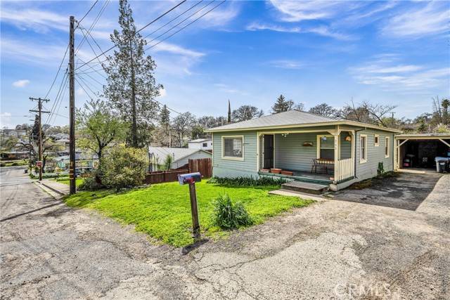 Lakeport, CA 95453,745 Manzanita ST