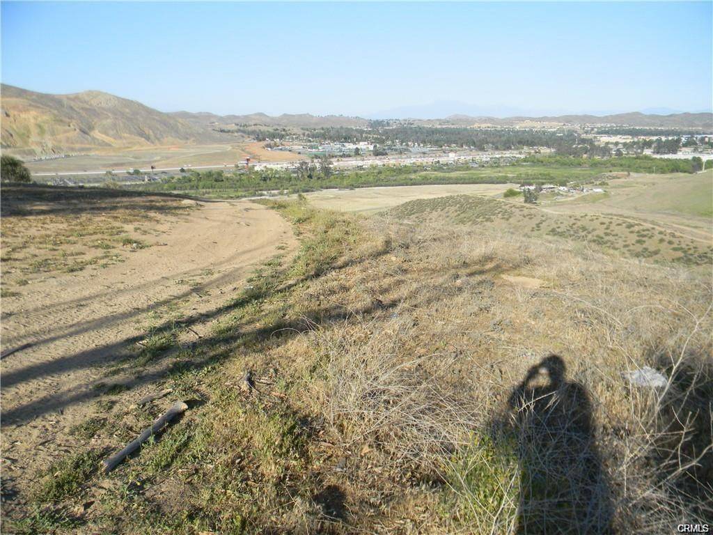 Lake Elsinore, CA 92530,0 Gunder Ave