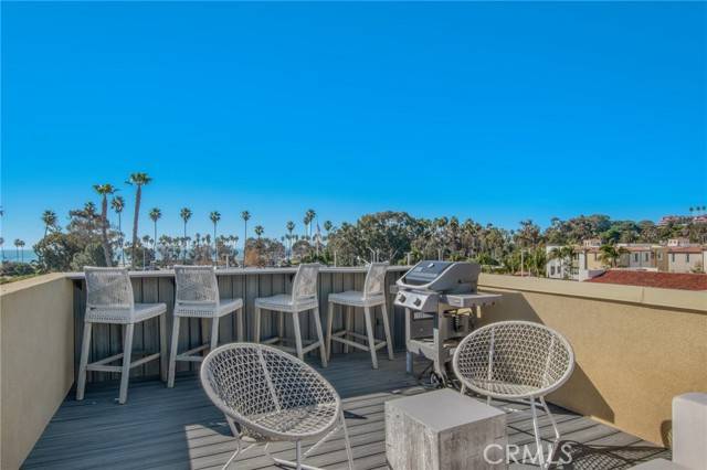 Dana Point, CA 92629,2353 Doheny WAY