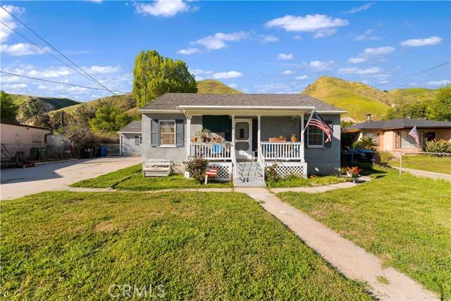 Sylmar, CA 91342,9741 Foothill PL