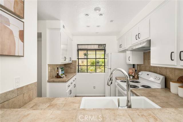 Laguna Hills, CA 92656,26701 Quail Creek 71