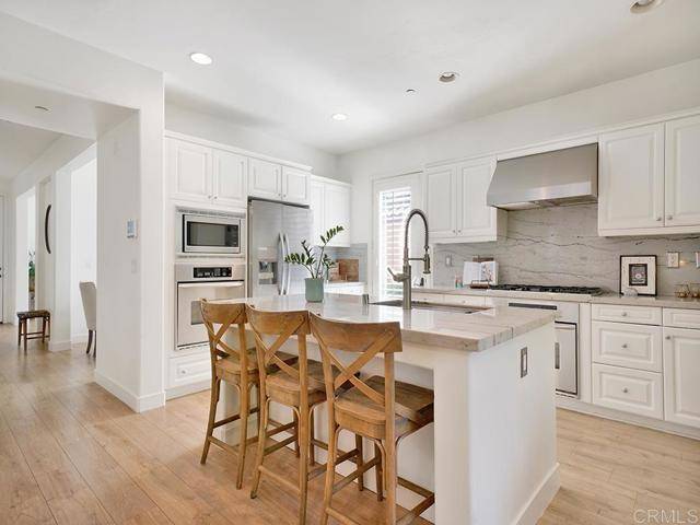 San Clemente, CA 92673,6 Via Oviendo