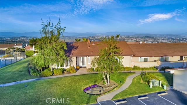 Laguna Niguel, CA 92677,31352 Flying Cloud DR