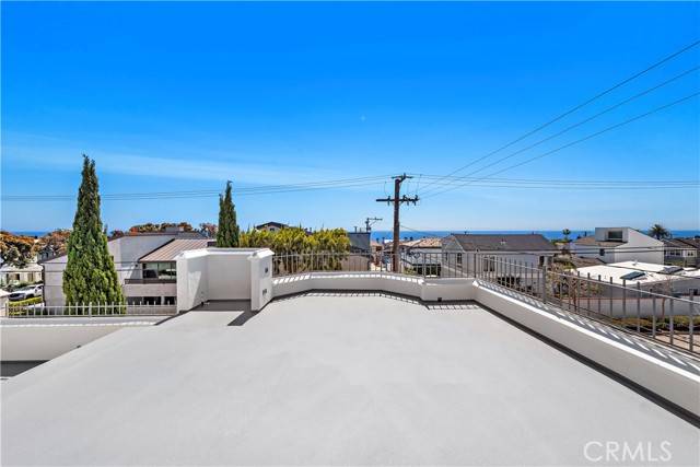 Corona Del Mar, CA 92625,301 Narcissus AVE