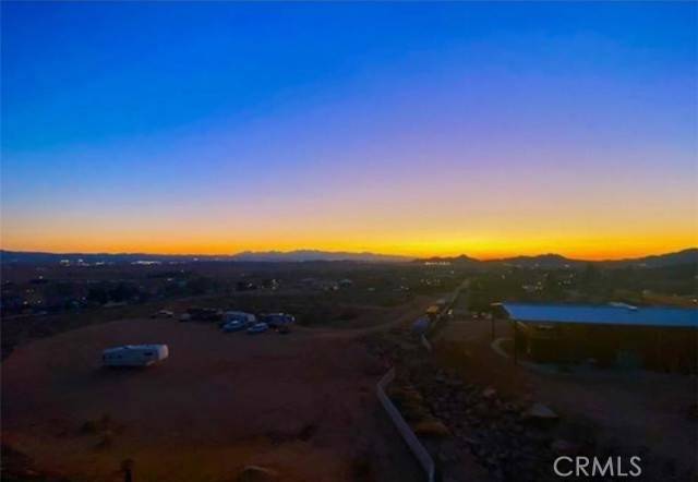 Apple Valley, CA 92307,16549 Moccasin RD