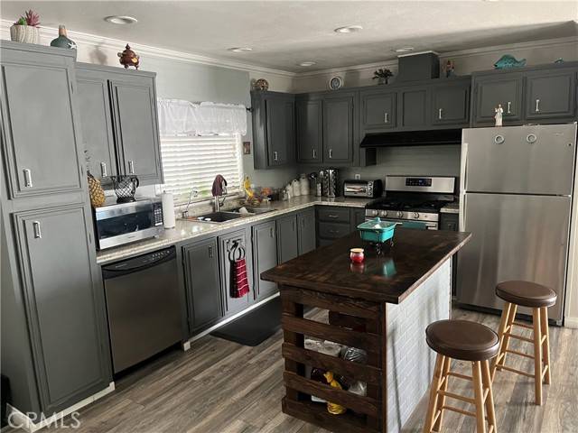 Jurupa Valley, CA 92509,4080 Pedley RD 101