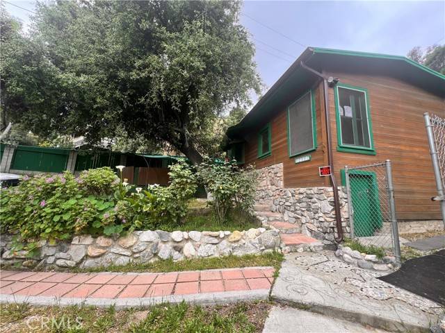 Sylmar, CA 91342,12307 Forest TRL