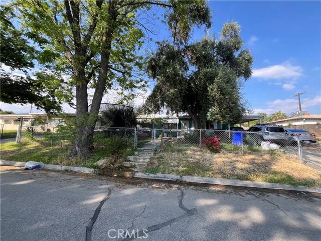 San Bernardino, CA 92404,6735 Merito AVE