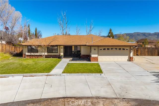 Tehachapi, CA 93561,21766 Fox CT