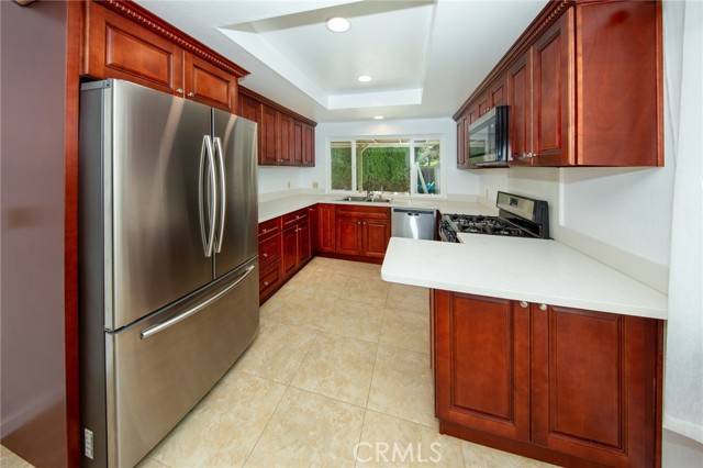 Chatsworth, CA 91311,22044 Mayall ST