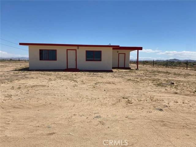 Hinkley, CA 92347,23067 Sonoma ST