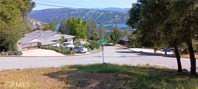 Kelseyville, CA 95451,3213 Evergreen LN