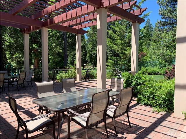 Lake Almanor, CA 96137,118 Fox Pine DR