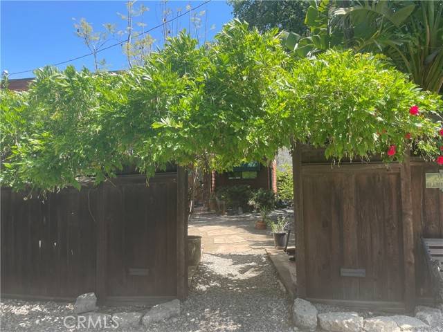 Calabasas, CA 91302,3518 Gladiola DR