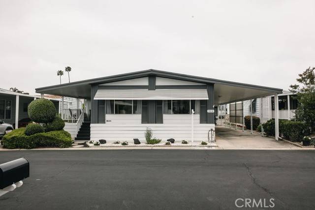 San Marcos, CA 92078,650 S Santa Fe Rd 304