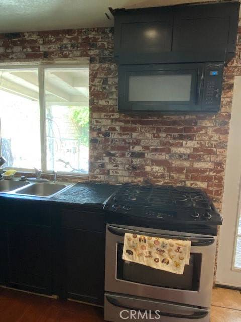 Ontario, CA 91761,2453 S Marigold PL