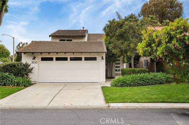 Newport Beach, CA 92660,300 Vista Trucha
