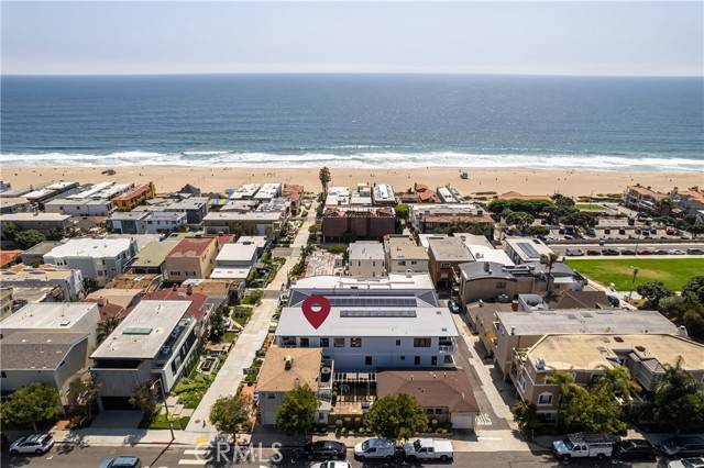 Manhattan Beach, CA 90266,229 25th ST