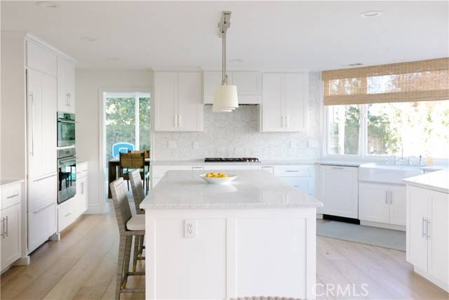 Newport Beach, CA 92660,35 Rue Fontainbleau