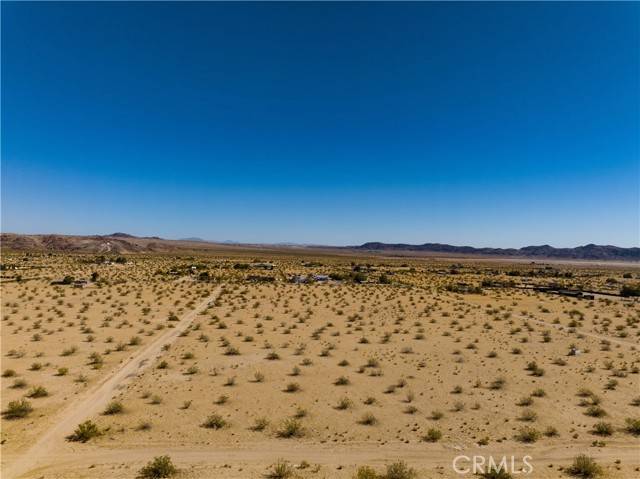 Joshua Tree, CA 92252,5080 Sun Beam AVE